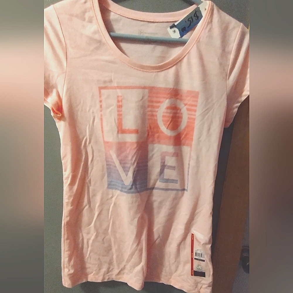 Women's tee shirt